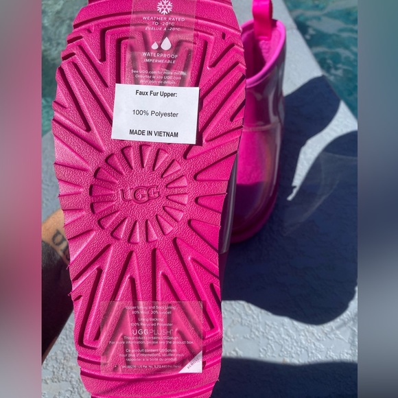 UGG hot pink waterproof boots NWOB - Picture 9 of 9